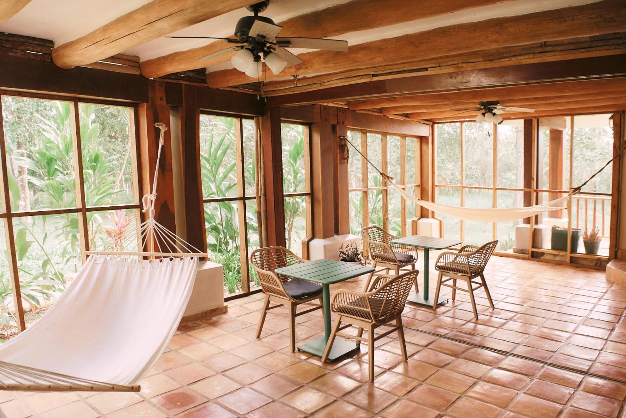 Hidden Valley Wilderness Lodge Blancaneaux Exterior photo