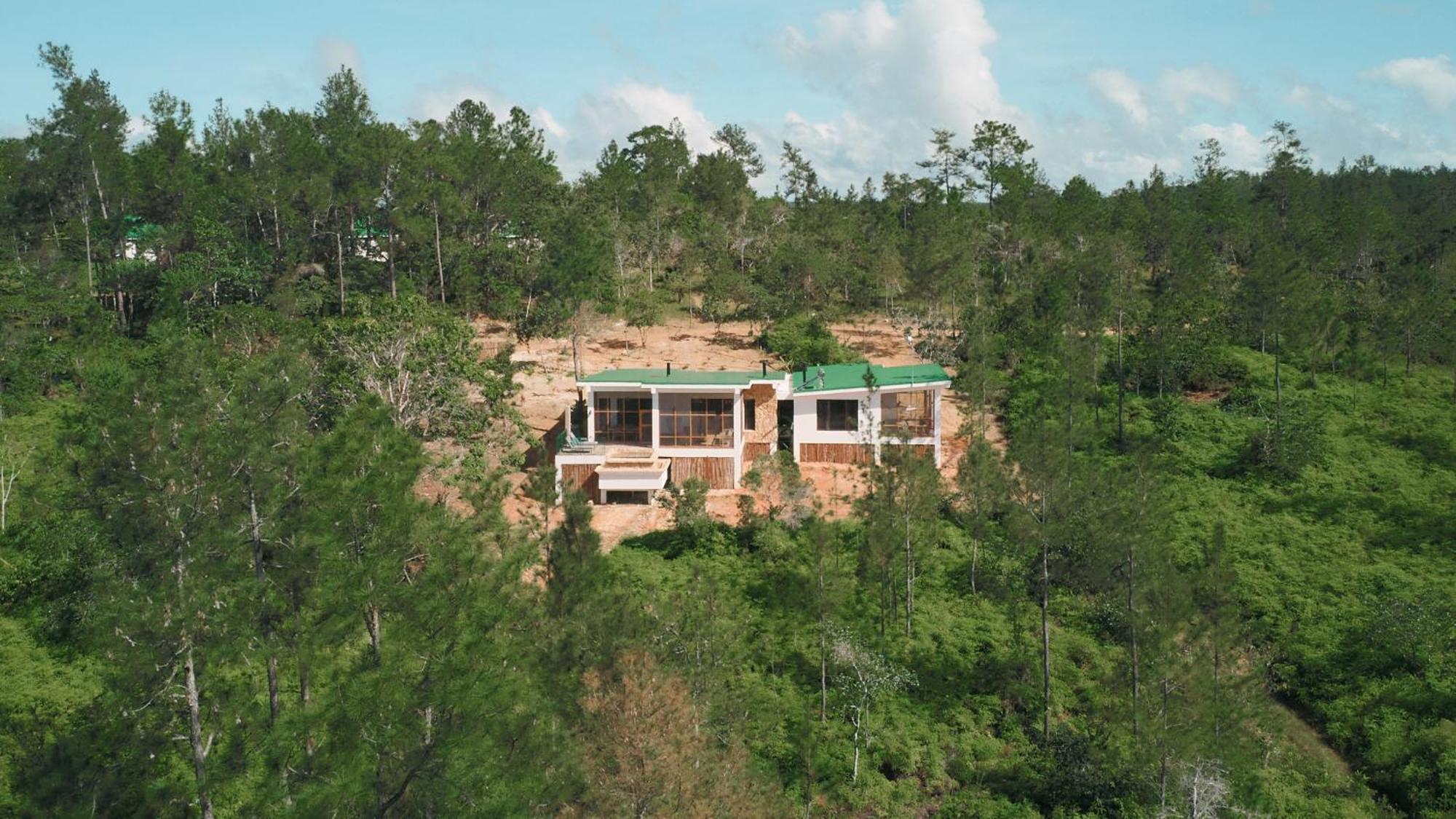 Hidden Valley Wilderness Lodge Blancaneaux Exterior photo